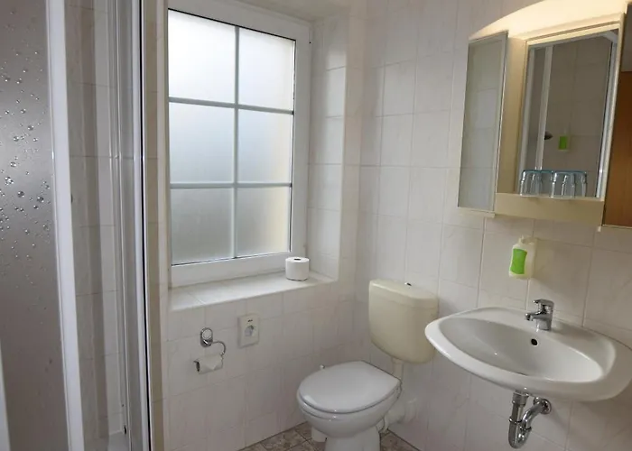 Wolfsgrunder Festhof Inn